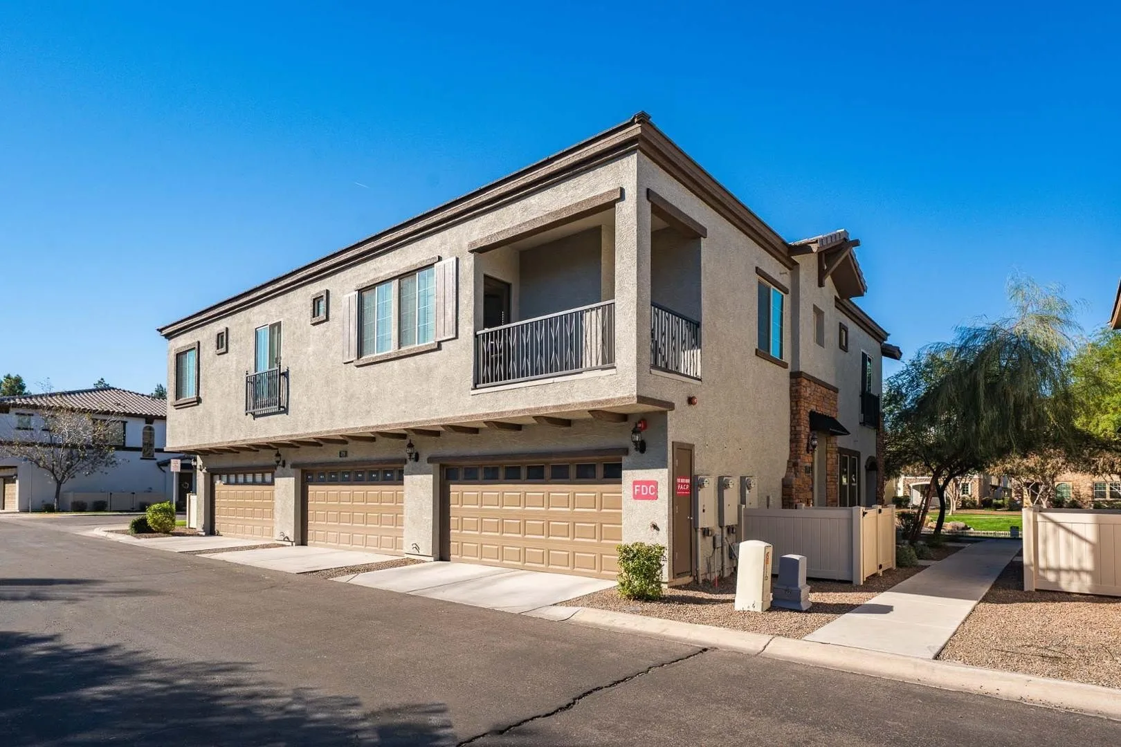 2750 S Voyager Dr Gilbert, AZ 85295 photo 2