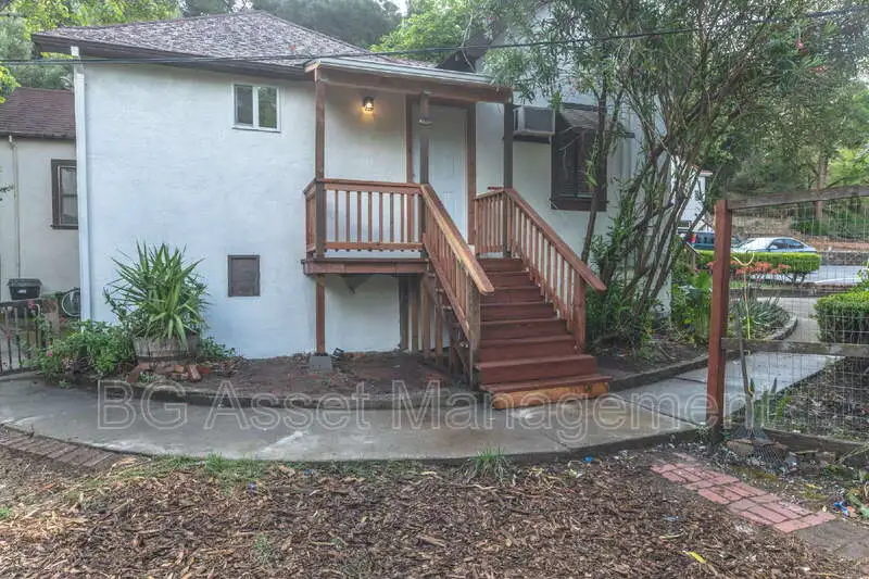 2803 Sabral Cir Martinez, CA 94553 photo 2