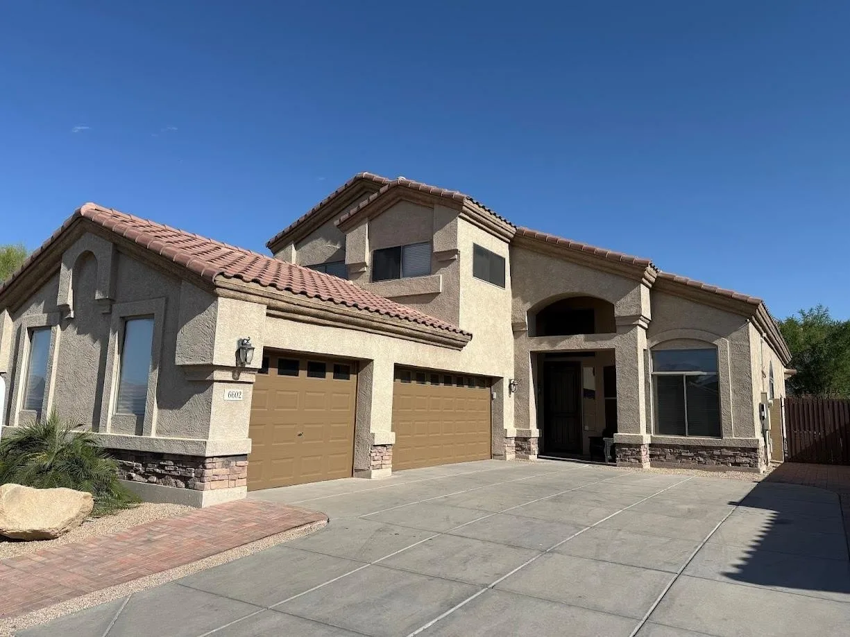 6602 W Molly Ln Phoenix, AZ 85083