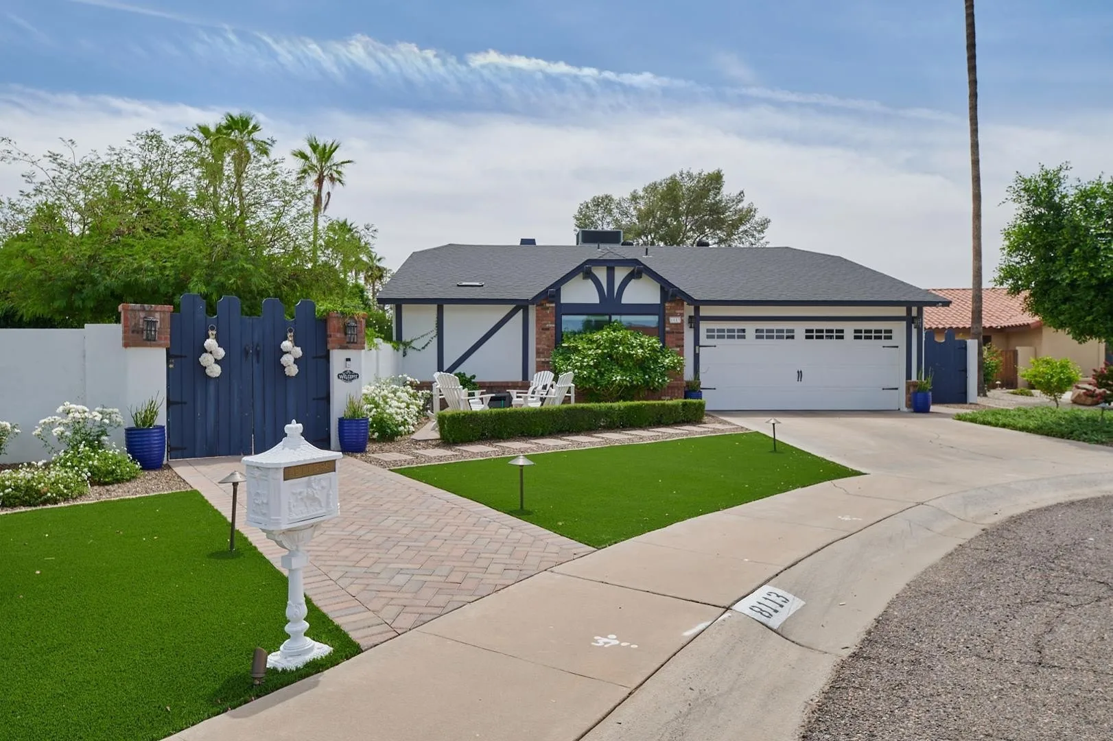 8113 E Redwing Road