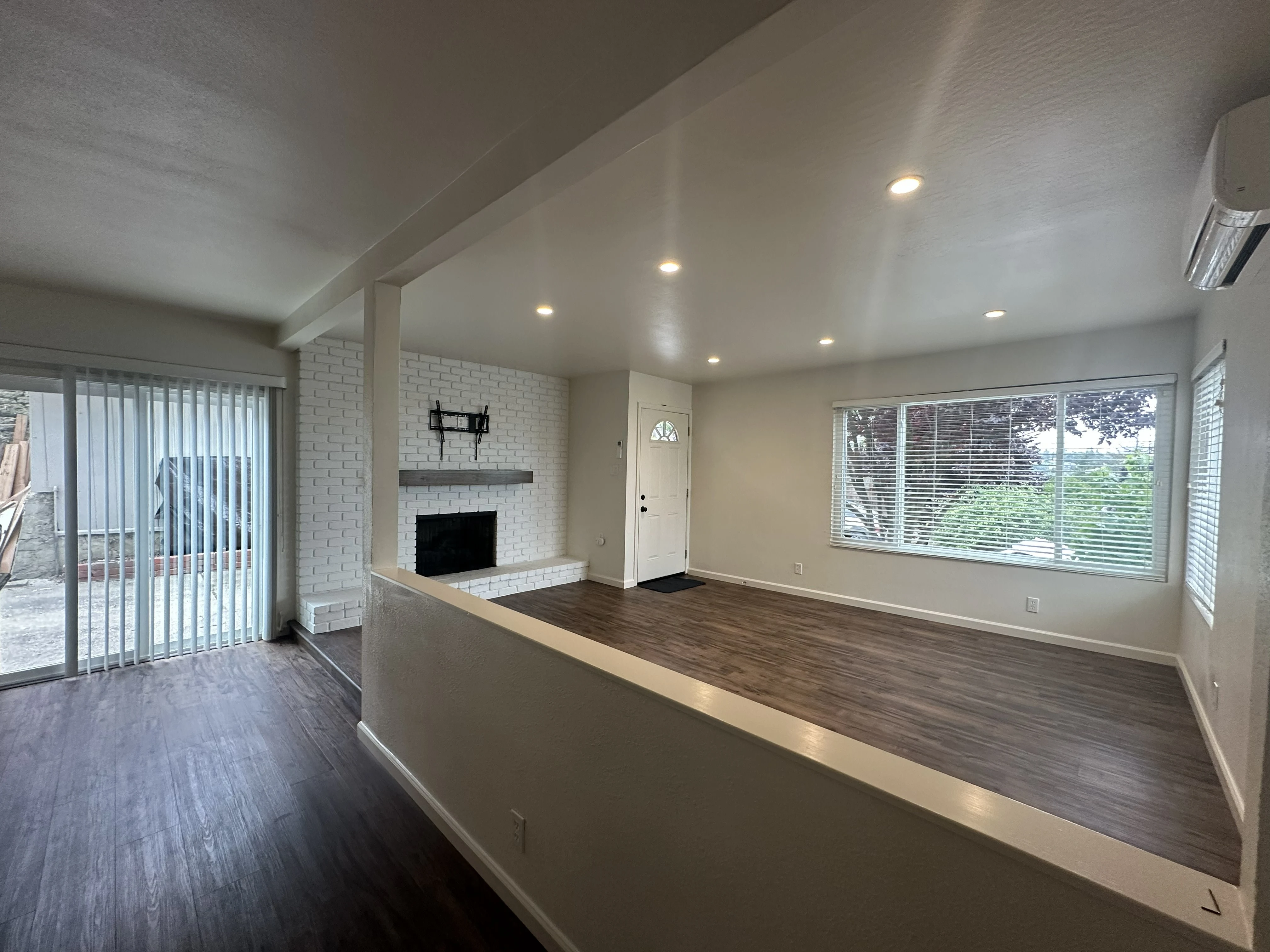 507 Bay Street photo 3