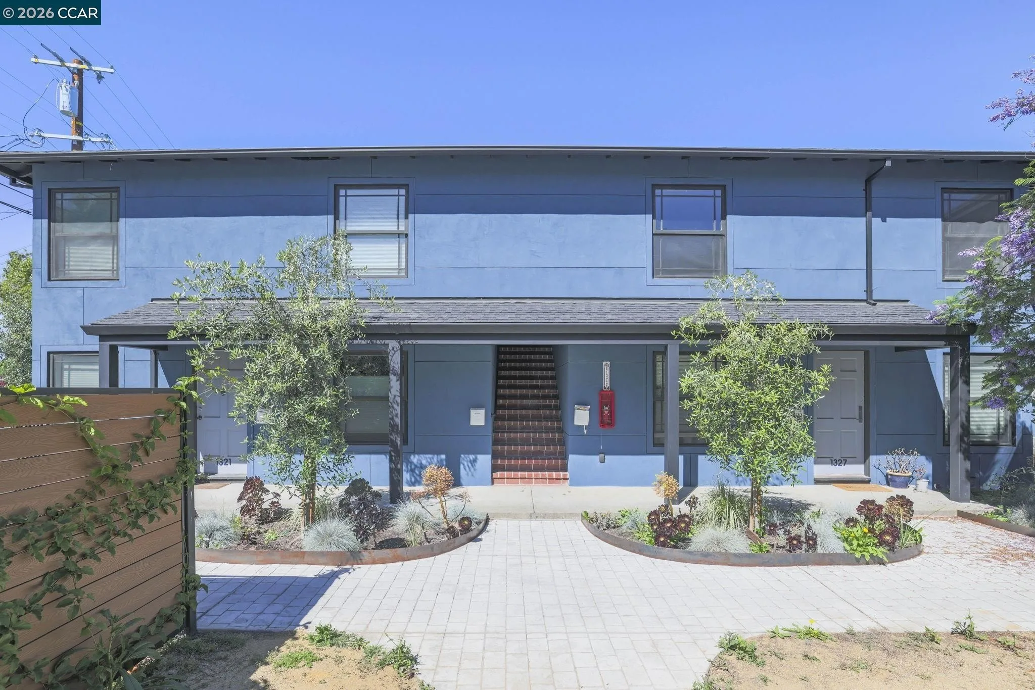 1325 Hopkins St Berkeley, CA 94702 photo 4