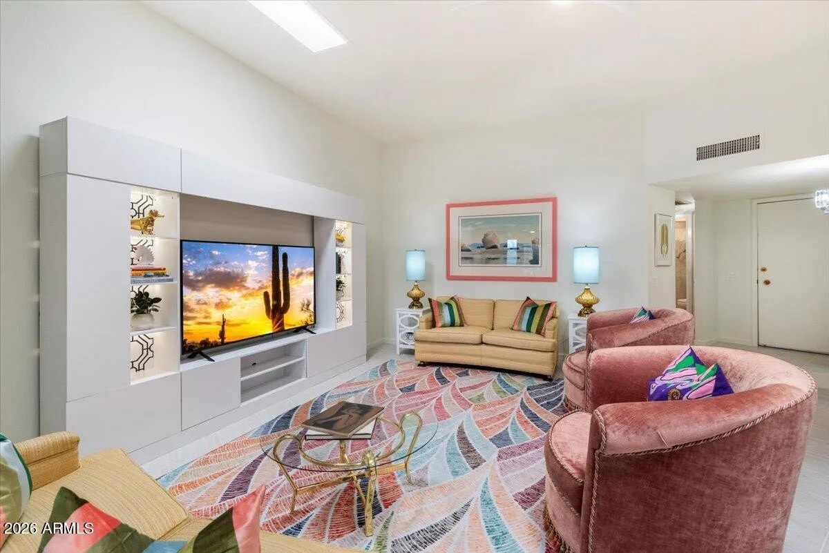 10129 W CAMPANA Drive photo 3