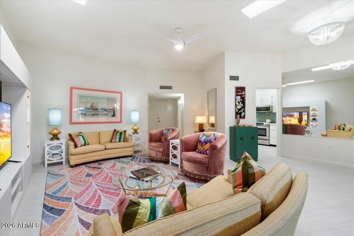 10129 W CAMPANA Drive photo 4