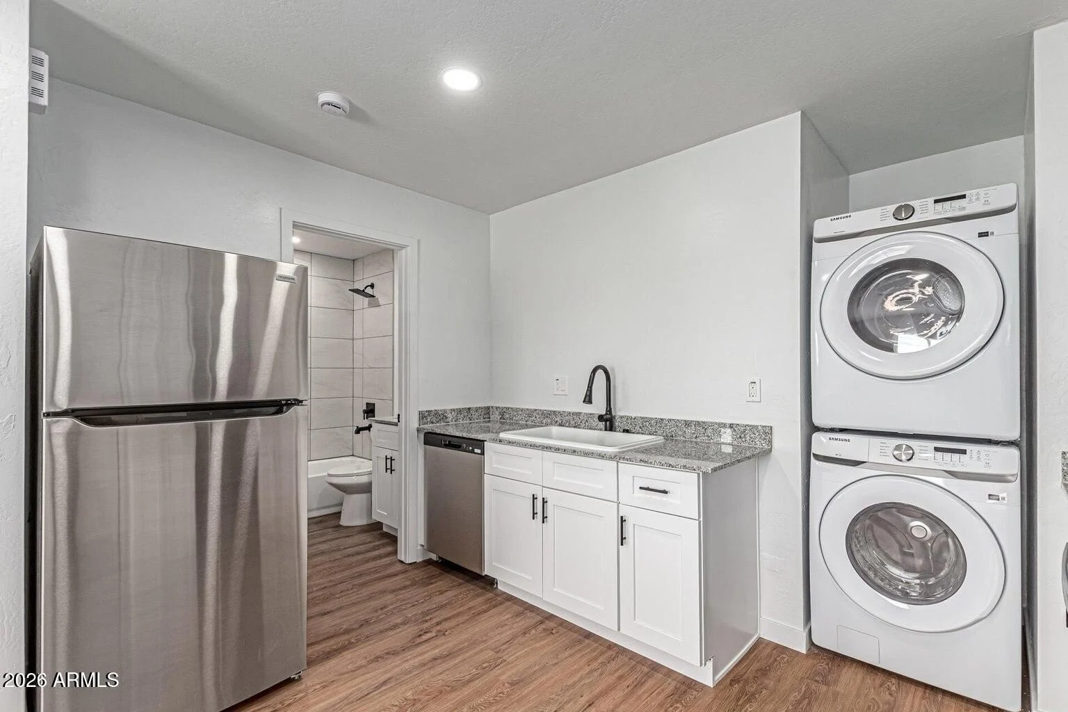 3153 W Sweetwater Ave #2 photo 2