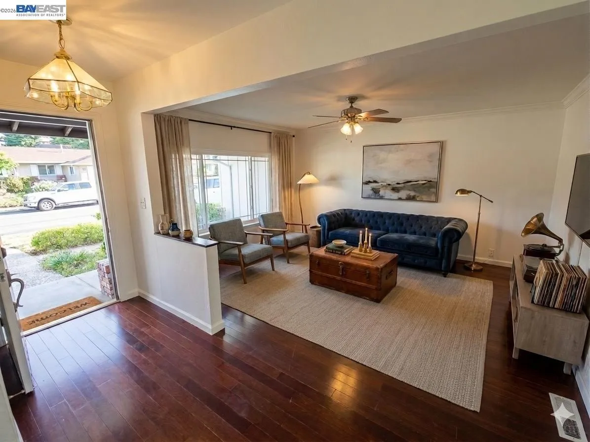 34 Kingswood Drive photo 4