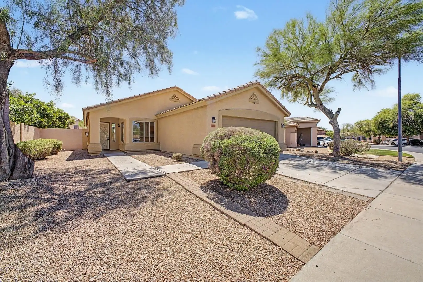 7043 W Phelps Rd Peoria, AZ 85382 photo 5