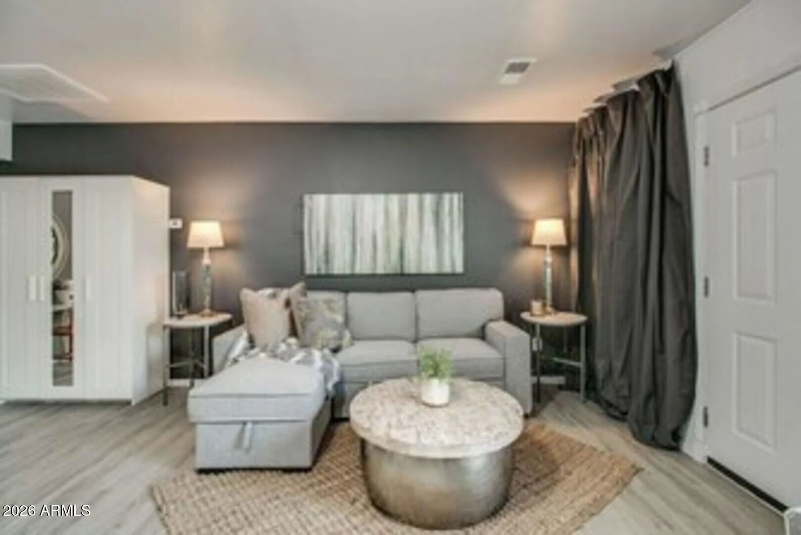 830 E Maryland Ave #2 photo 3