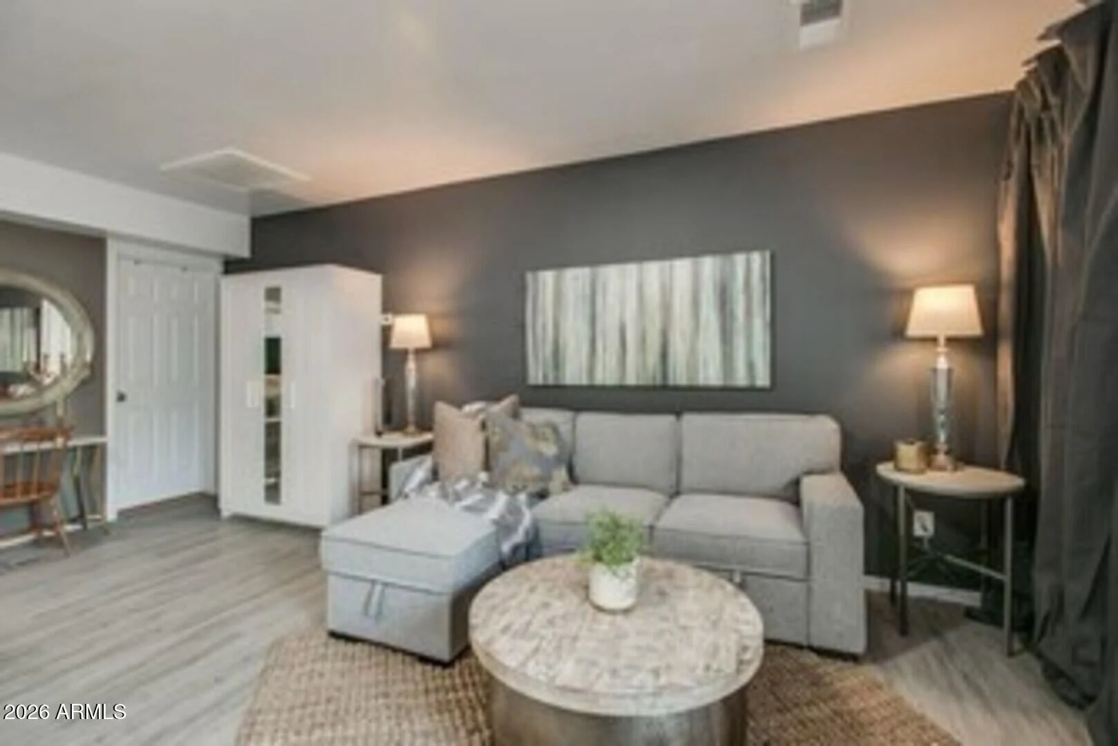 830 E Maryland Ave #2 photo 4
