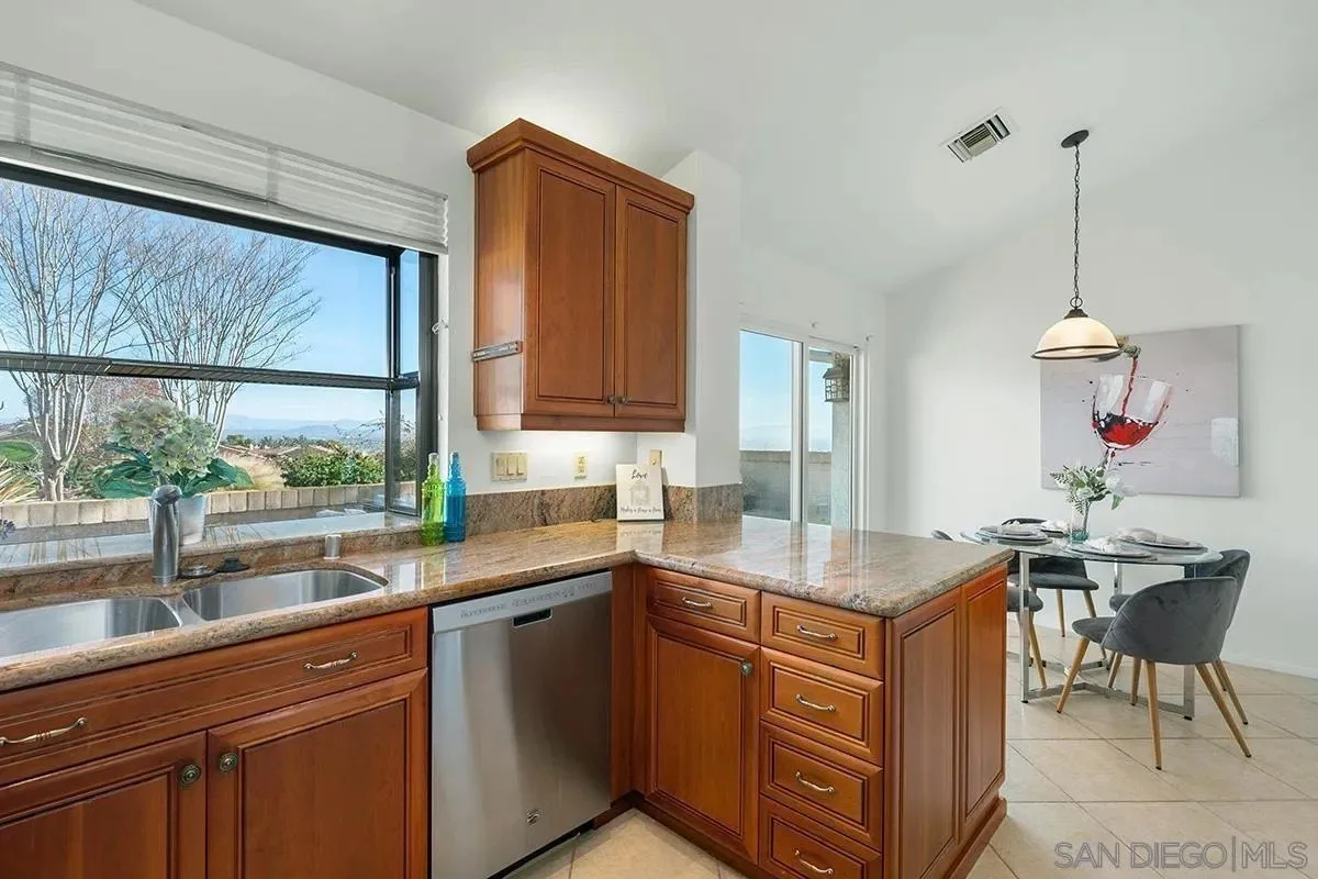 6393 Cardeno Dr. photo 4