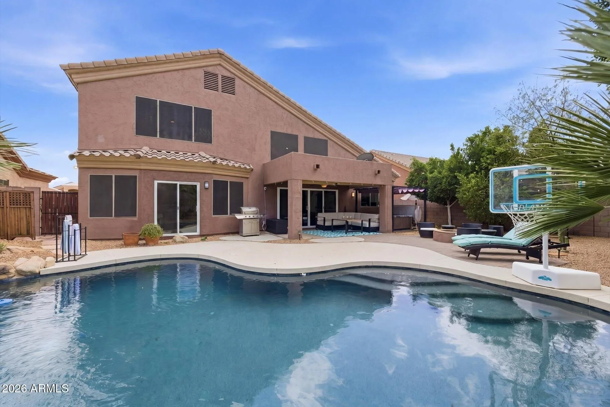 9750 E Gelding Dr Scottsdale, AZ 85260 photo 4