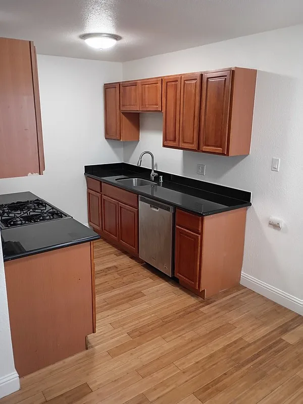 Apartments on Alhambra Way · Martinez photo 3