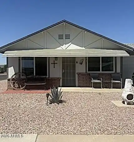 10104 N 96th Dr Peoria, AZ 85345 photo 2