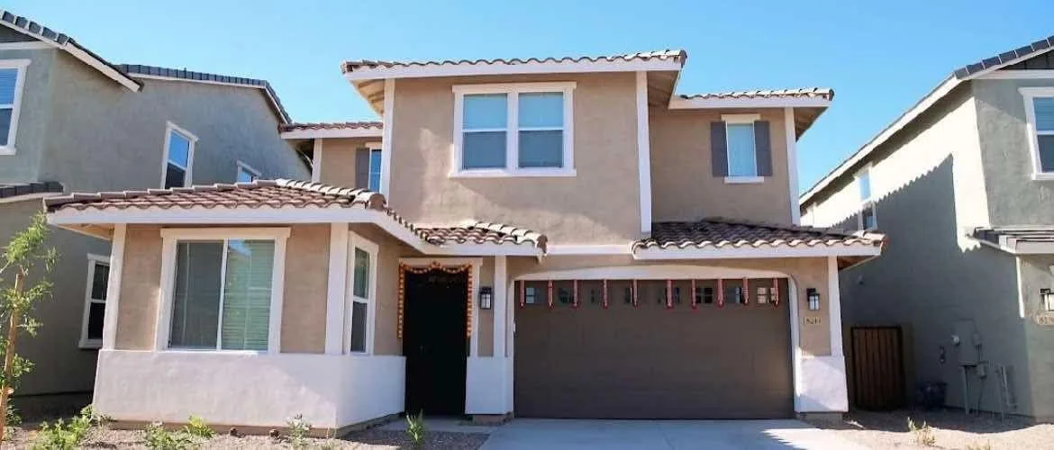 8243 E Petunia Ave Mesa, AZ 85212 photo 2