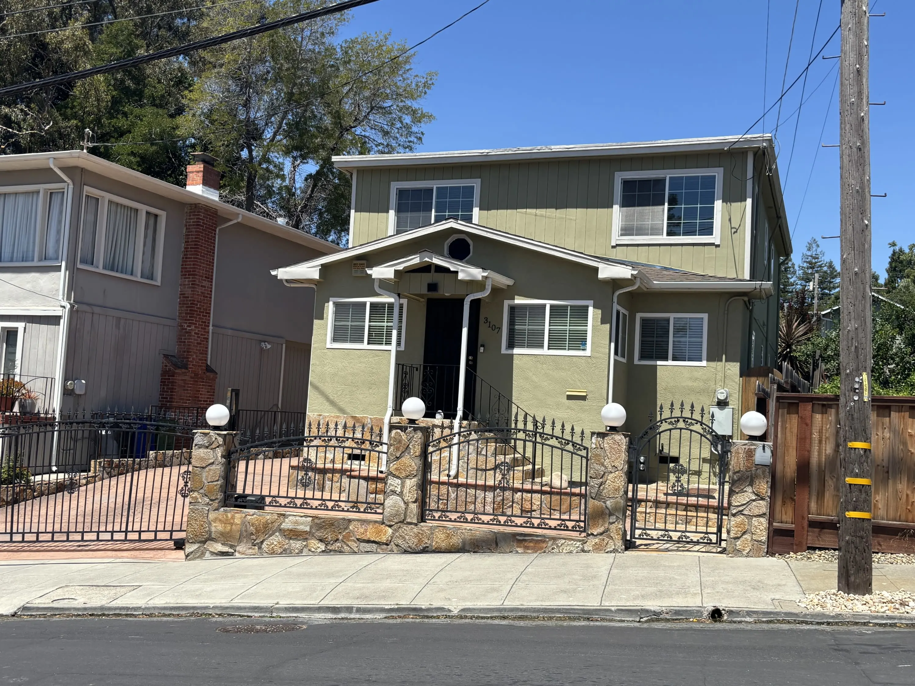 3107 82nd Ave Oakland, CA 94605 photo 3