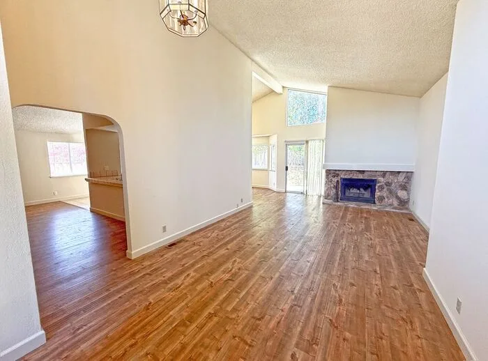3305 Archbury Ct San Jose, CA 95148 photo 4