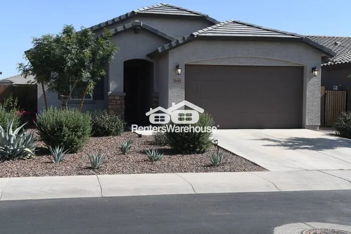 9449 W Montecito Ave Phoenix, AZ 85037 photo 2