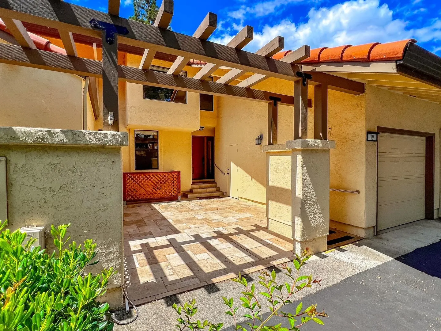 39 Fountain Grove Cir Napa, CA 94558 photo 4