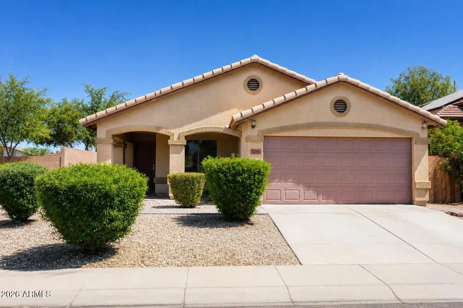 5256 W Pleasant Ln Phoenix, AZ 85339 photo 2