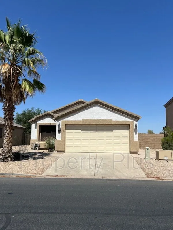 24115 N Desert Dr Florence, AZ 85132
