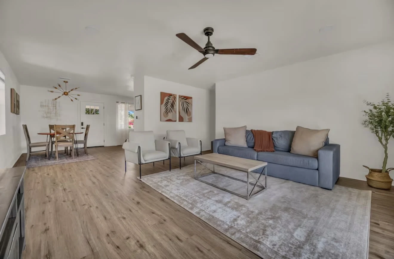 1709 North 74th Way photo 4