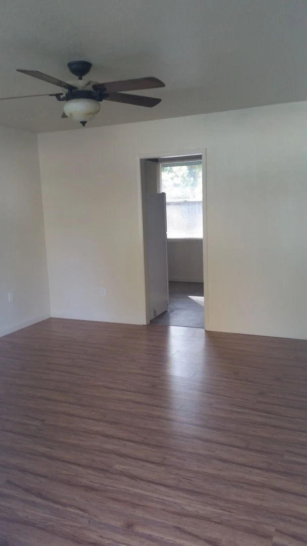 1399 Spruce St Napa, CA 94559 photo 3