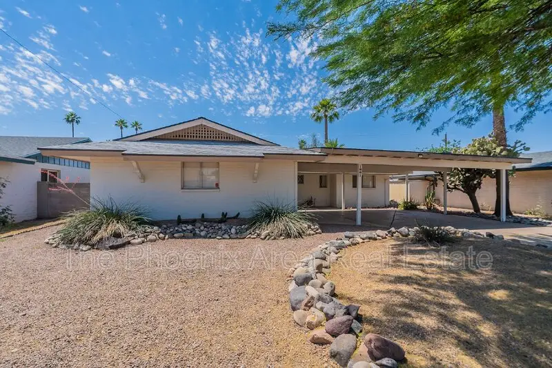 1001 E Campus Dr Tempe, AZ 85282 photo 4