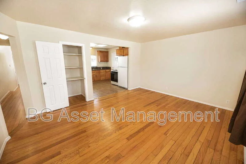 2911 18th St San Pablo, CA 94806 photo 4