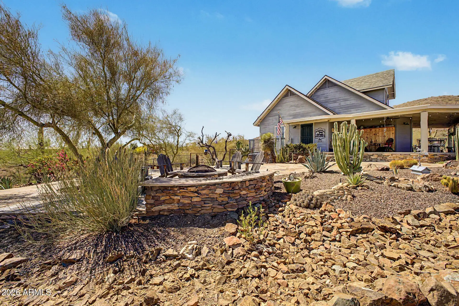 1935 E Tanya Rd Phoenix, AZ 85086 photo 2