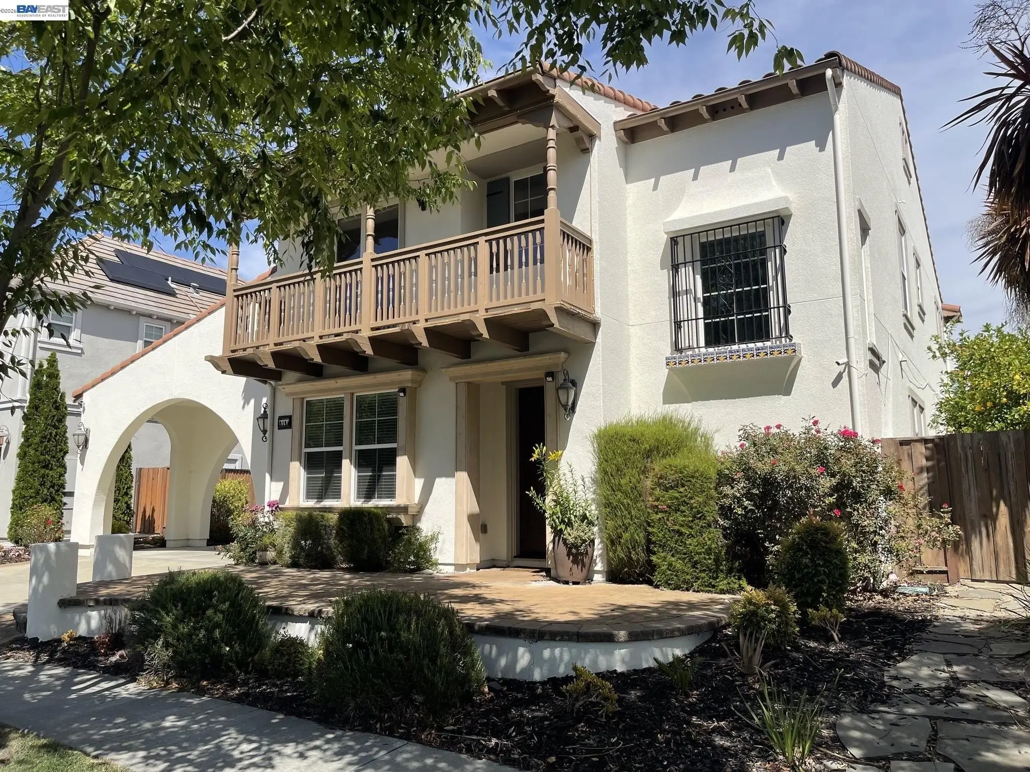 3124 Sweetviolet Dr photo 2