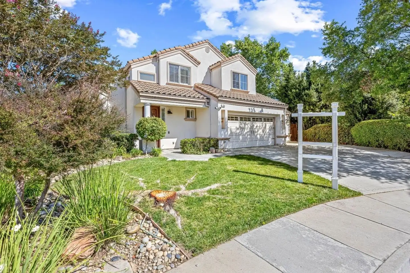 939 Skip Away Ct. Rentals photo 4
