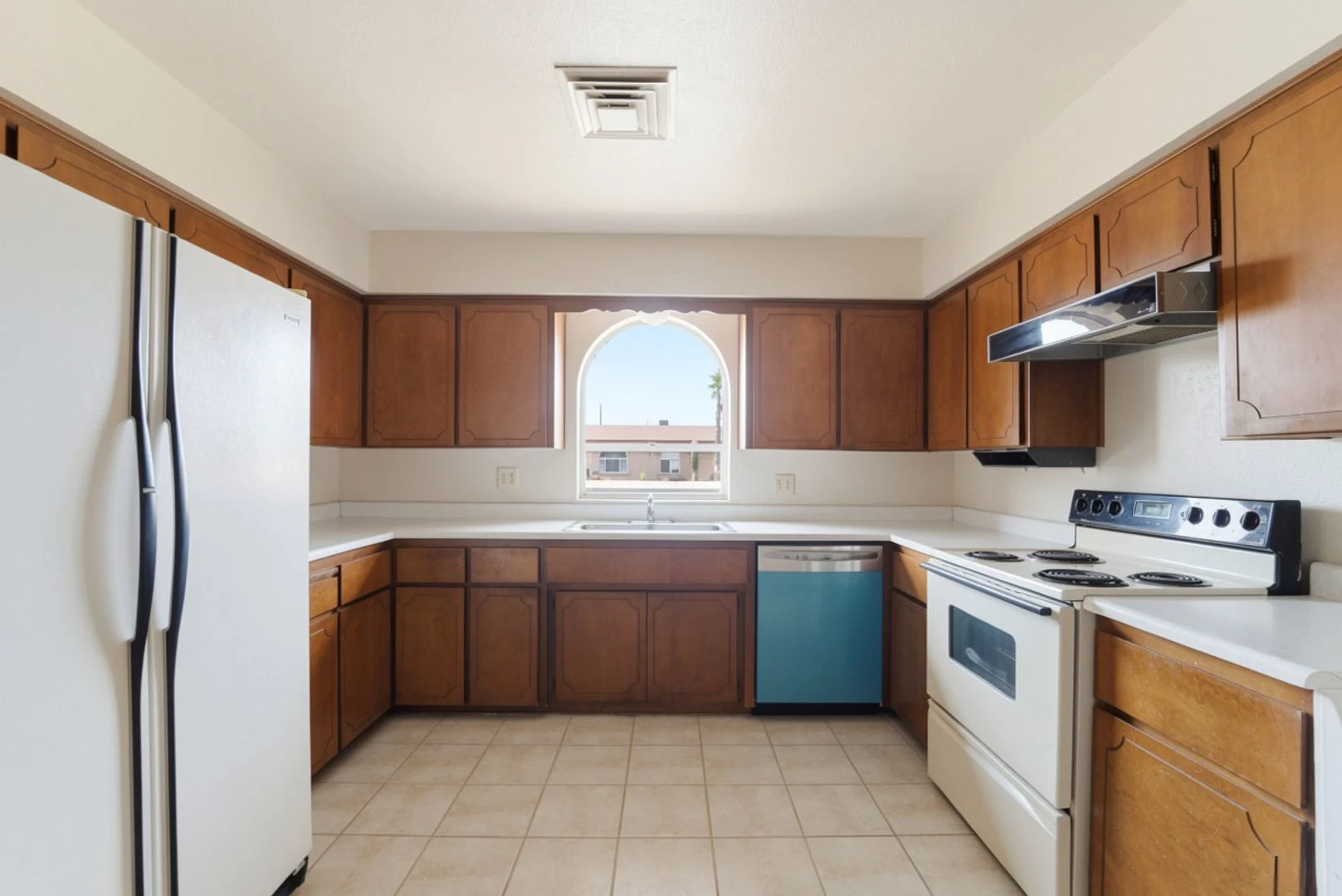 1107 N July Cir Mesa, AZ 85203 photo 3