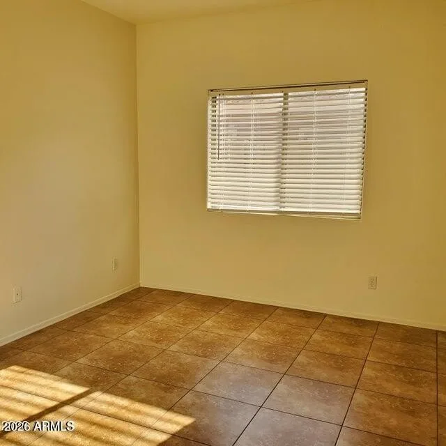8458 E Edgewood Ave Mesa, AZ 85208 photo 4
