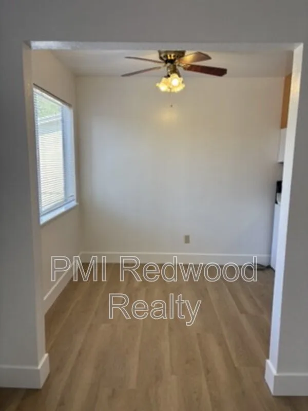 1643 62nd St unit 3 photo 5