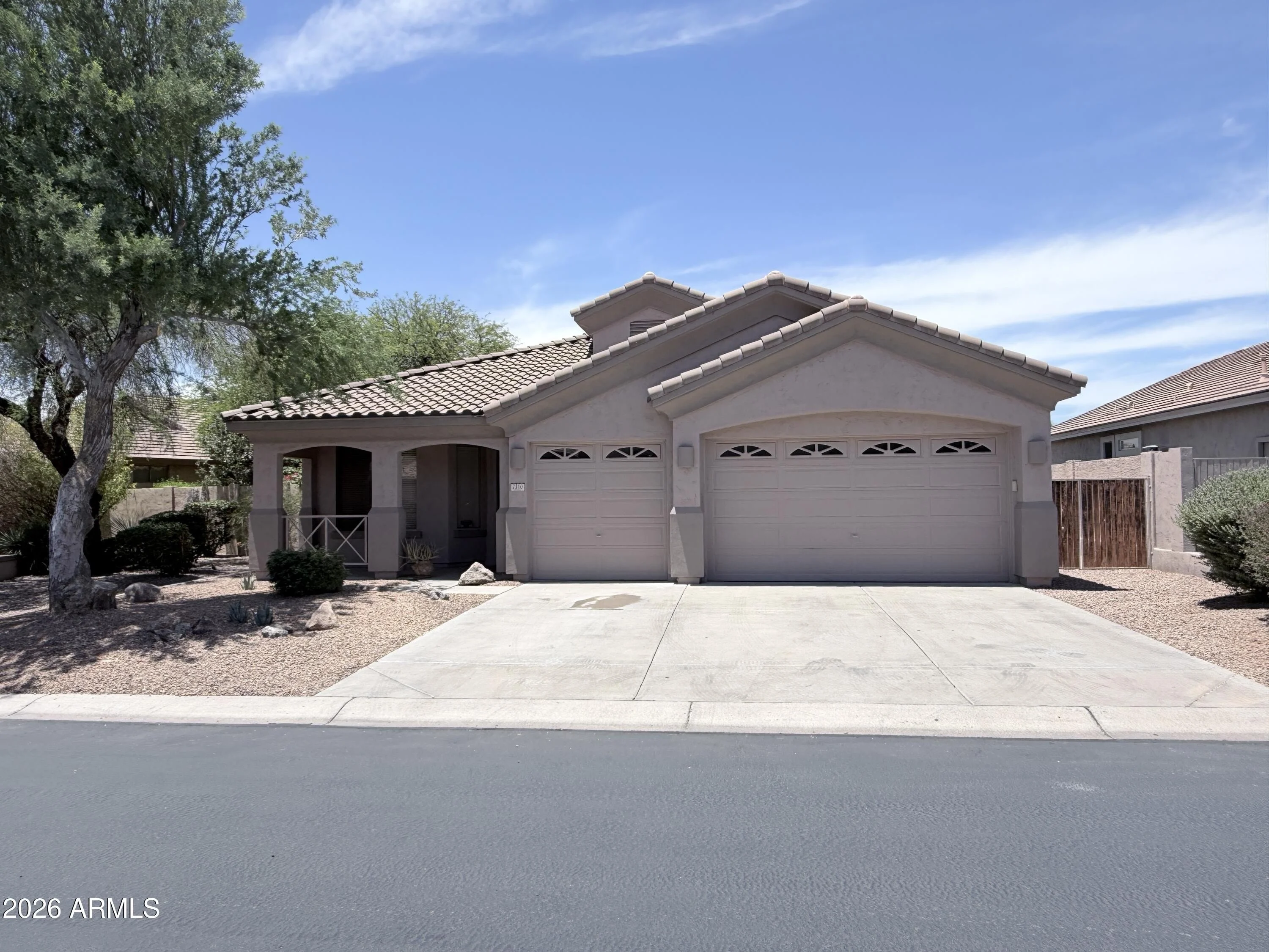 7310 E Mallory Cir Mesa, AZ 85207 photo 2