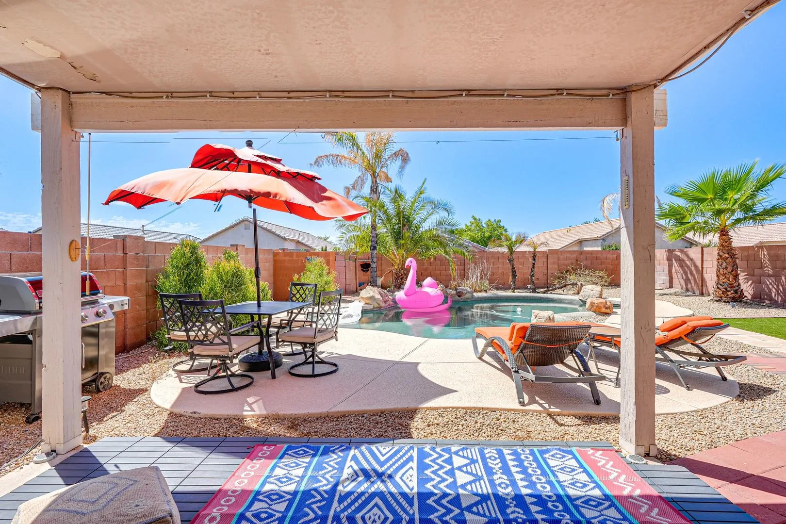 915 E Montoya Ln Phoenix, AZ 85024 photo 3