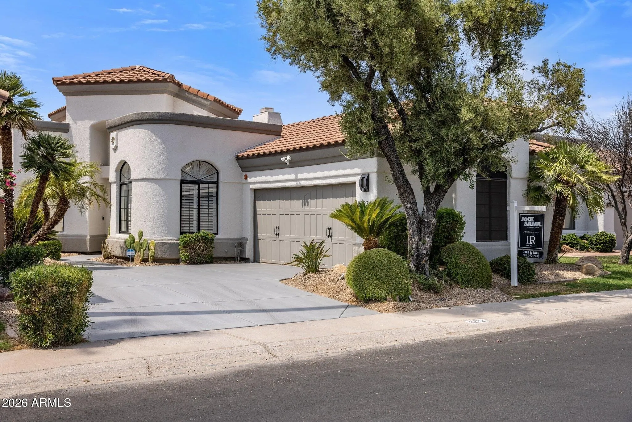 8222 E Cortez Dr Scottsdale, AZ 85260 photo 2