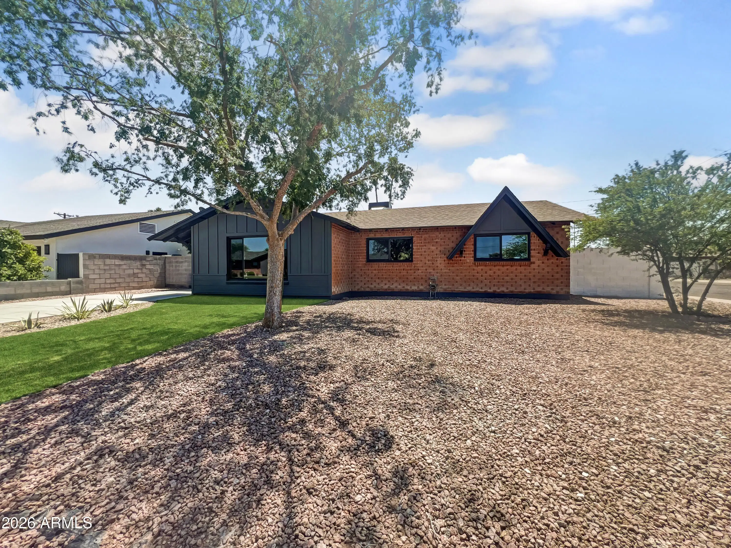 8201 E Whitton Ave Scottsdale, AZ 85251 photo 4