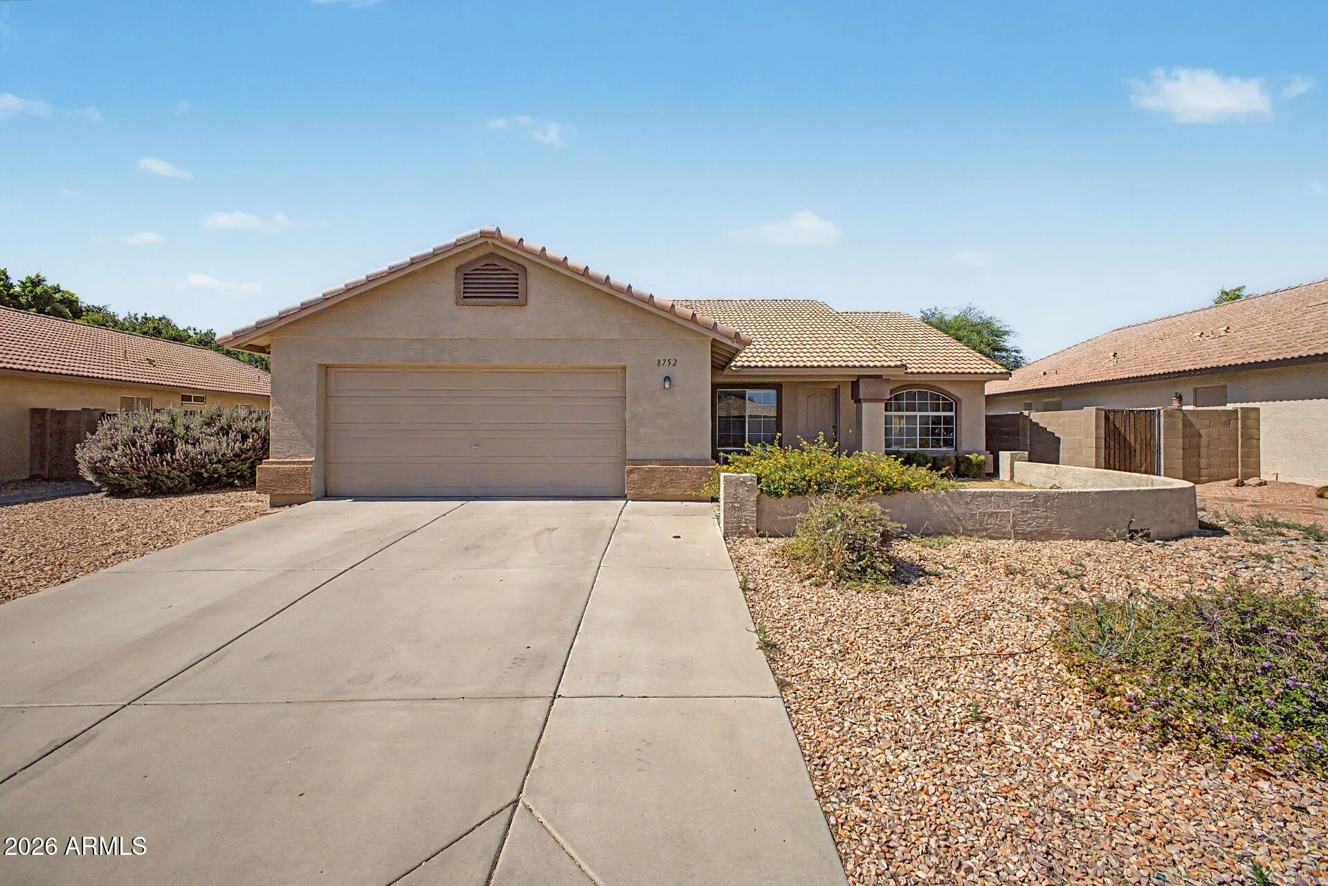 8752 W Melinda Ln Peoria, AZ 85382 photo 5