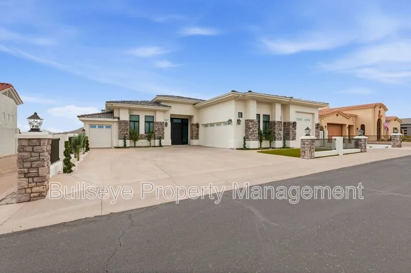 1527 E. Villa Maria Dr. photo 5