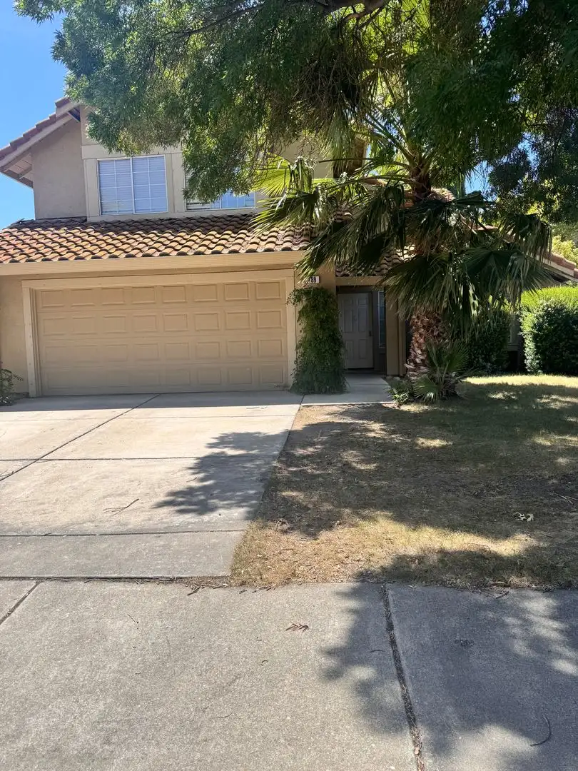 180 Cedar Mountain Dr Tracy, CA 95376 photo 2