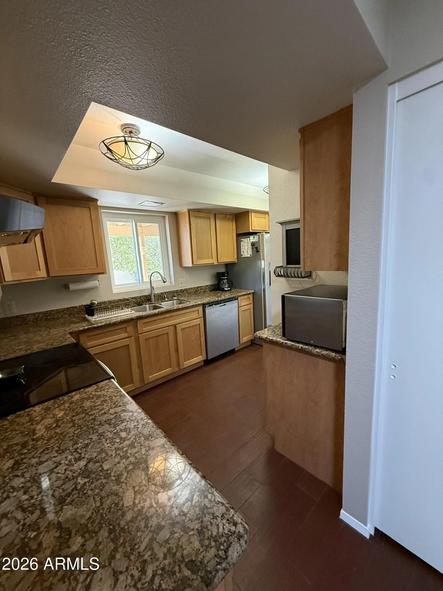 9635 E PALOMINO Place photo 3