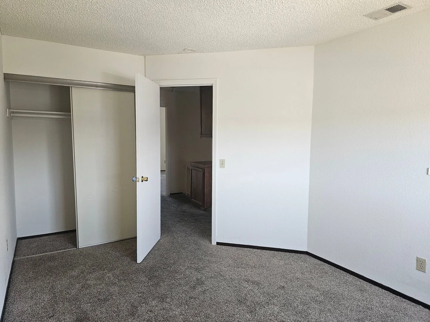 2324 Bellam Ct Santa Rosa, CA 95401 photo 4