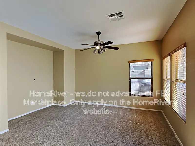 6435 W Sophie Ln photo 4