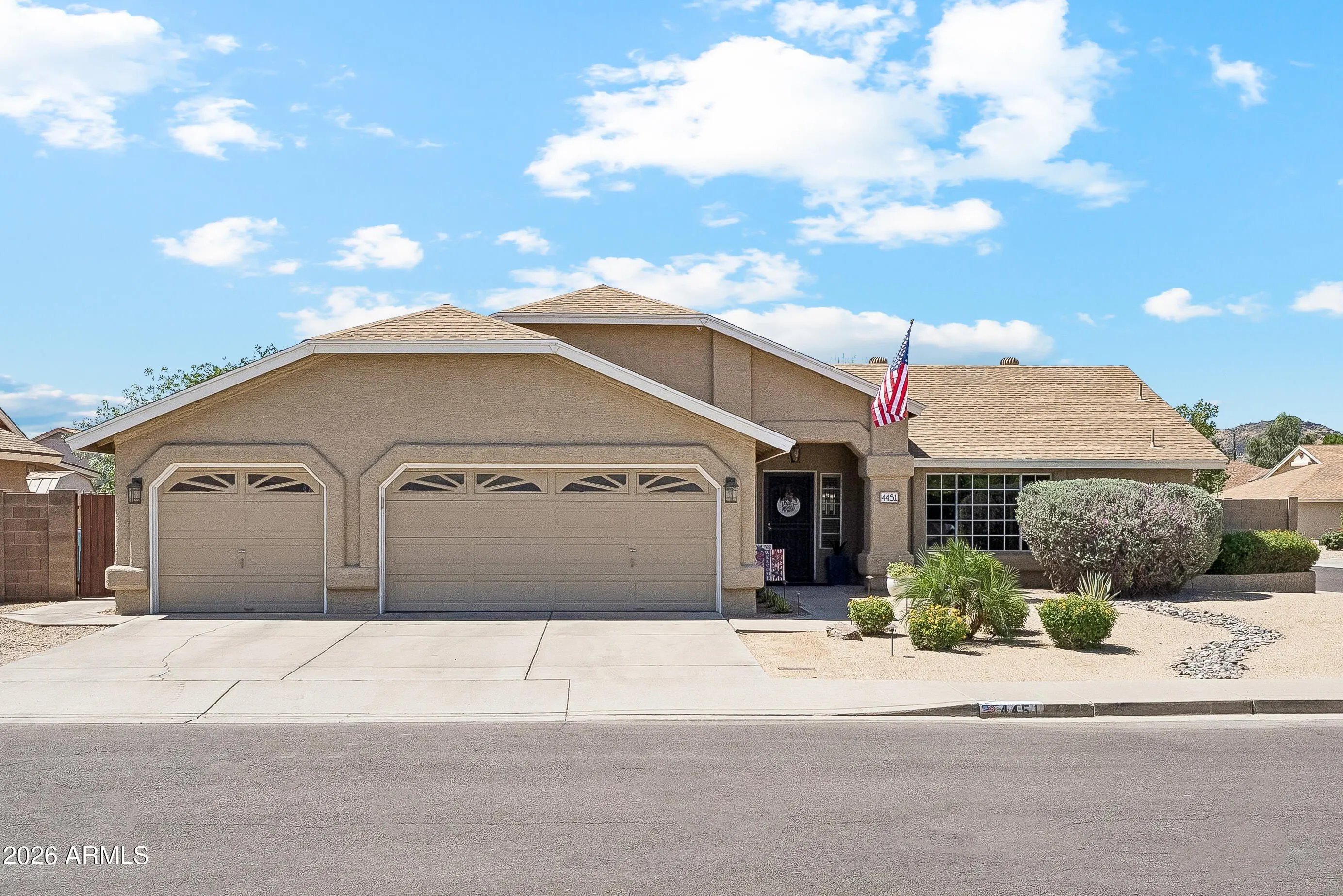 4451 W Creedance Blvd Glendale, AZ 85310 photo 5
