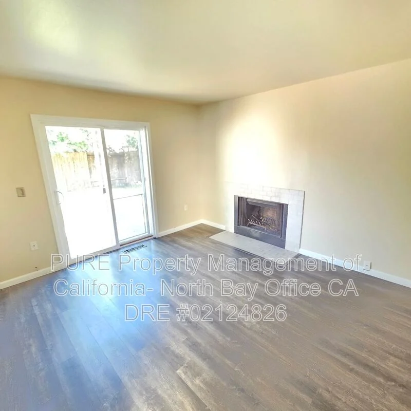 89 Francis Cir Rohnert Park, CA 94928 photo 4