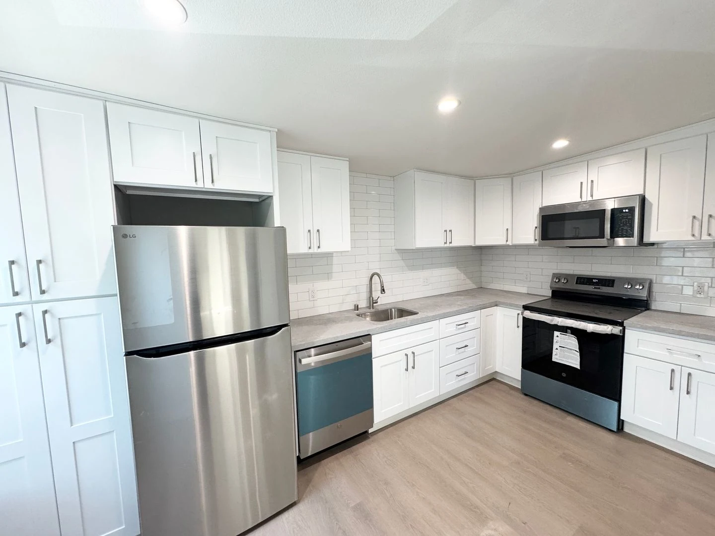 223 S K St Livermore, CA 94550 photo 2