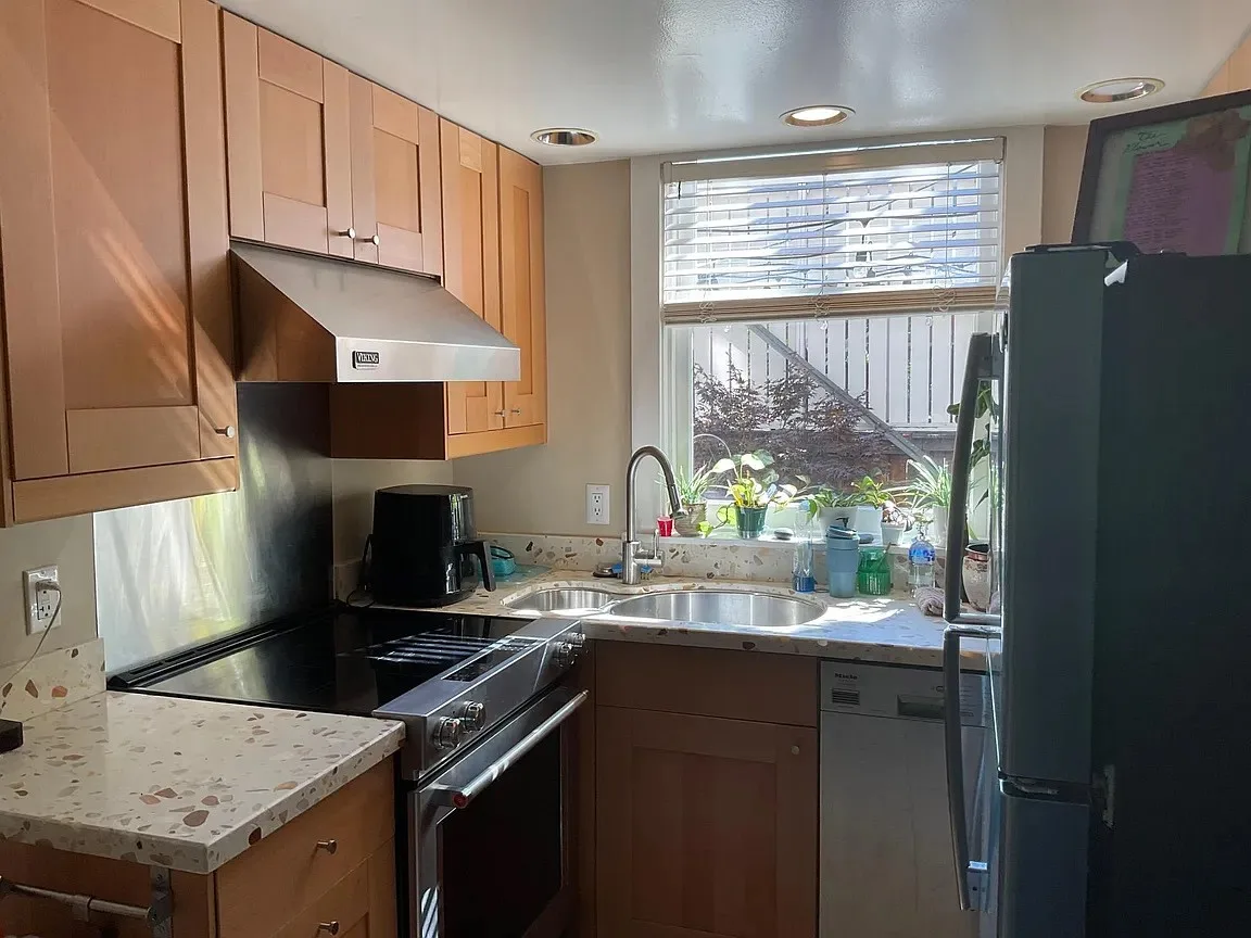 1BR/1BA Apartment on Jones Street · San Francisco photo 4