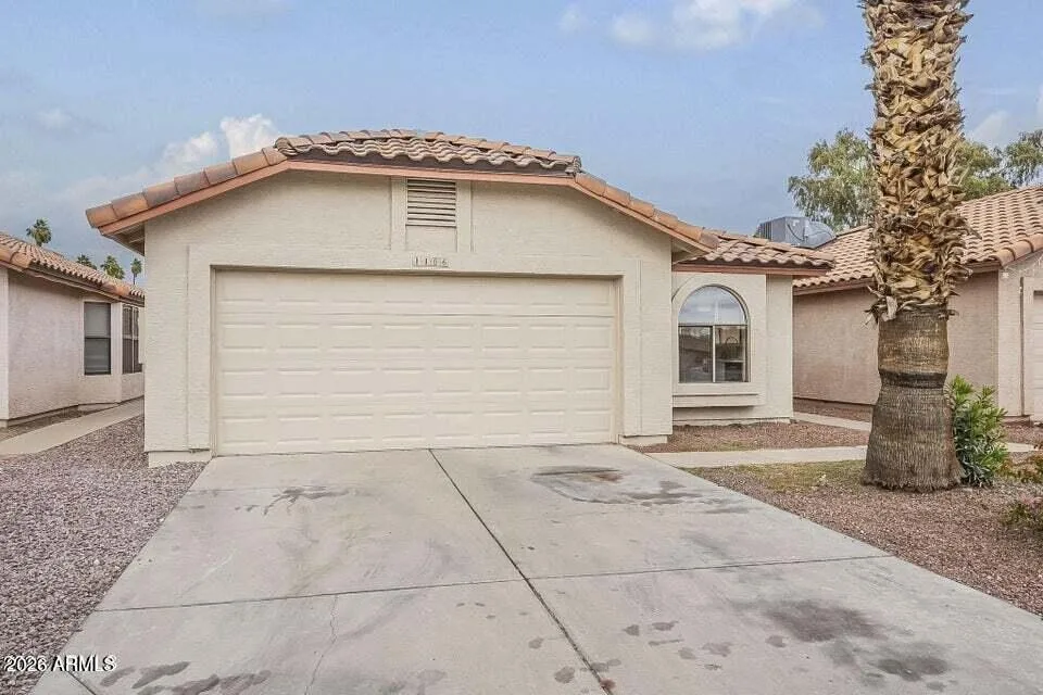 1 Bedroom Condo  (Move in Special!!) photo 2