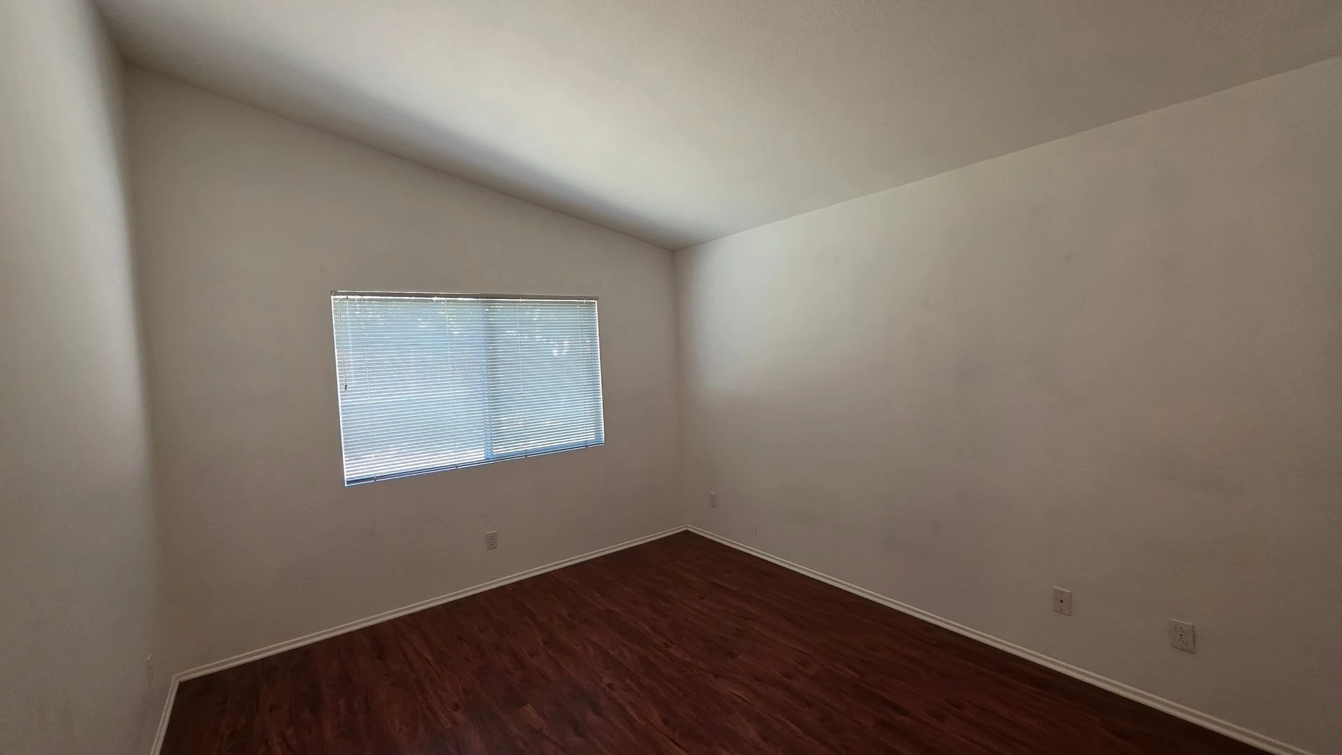 Available 3 bedroom, 2-bath in Temecula photo 4